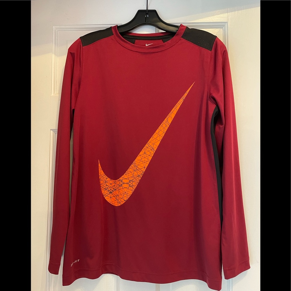 Boys XL dry fit Nike shirt